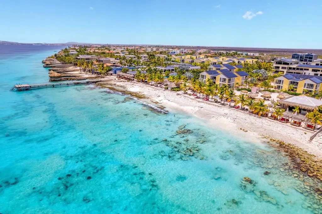 Delfins Beach Resort Bonaire op Bonaire